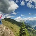 Yoga Alpenretreat فندق مبيت وإفطار *
