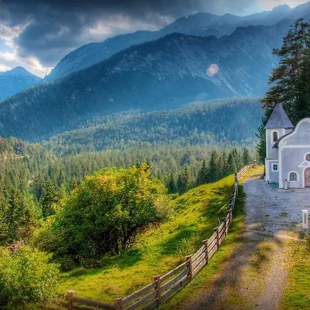 Alpenretreat Bed & Breakfast Nassereith