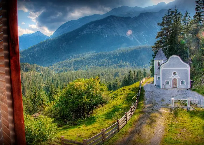 Yoga Alpenretreat Oda ve Kahvaltı Nassereith